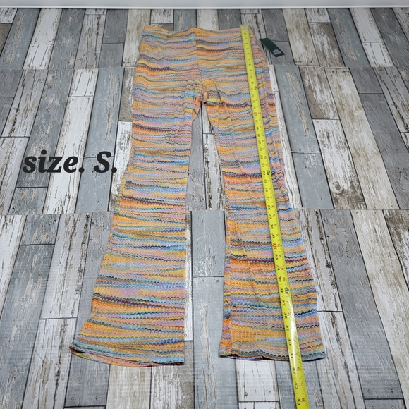 Wild Fable Mesh Flare Adaptive Yoga pants Yellow & Blue Space dye - Picture 8 of 12